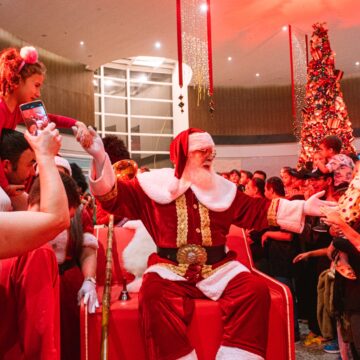 Chegada do Papai Noel abre temporada de Natal no Norte Shopping Chegada do Papai Noel abre temporada de Natal no Norte Shopping