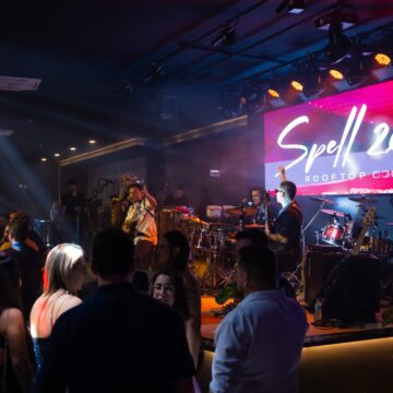 Blumenau recebe show nacional de sertanejo com Hugo e Tiago Blumenau recebe show nacional de sertanejo com Hugo e Tiago
