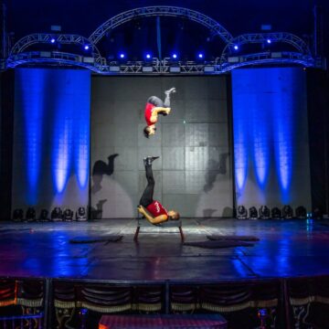 O maior circo da América do sul agora em Balneário Camboriú!