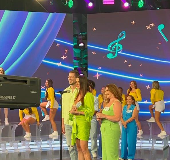 Família catarinense participa de quadro no Programa Silvio Santos, no SBT