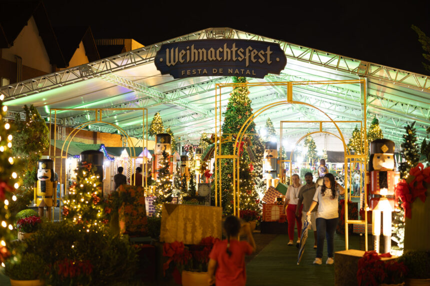 Weihnachtsfest celebra espírito natalino com tradição germânica em Pomerode