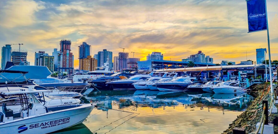 Com novas vagas para barcos, complexo náutico catarinense lança pacotes promocionais para datas comemorativas