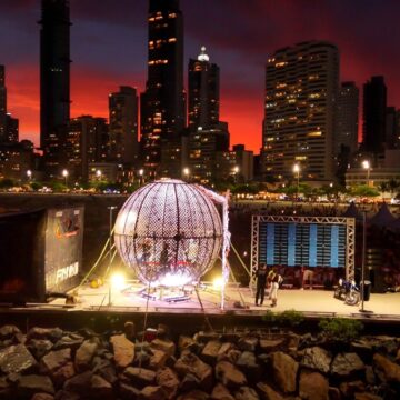 Mirage Circus surpreende com Show de Globo da Morte à Beira-mar em Balneário Camboriú