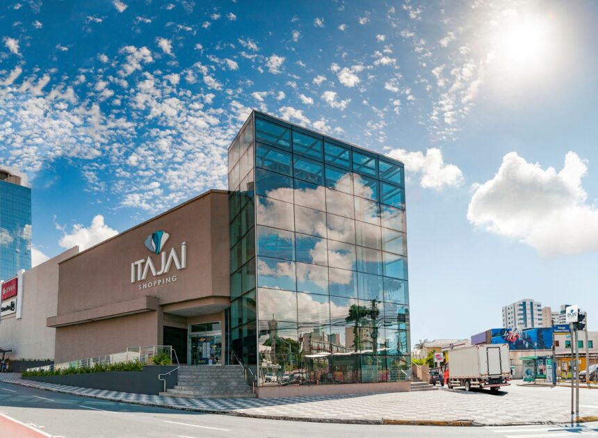 Itajaí Shopping registra crescimento de 14% em vendas em 2023