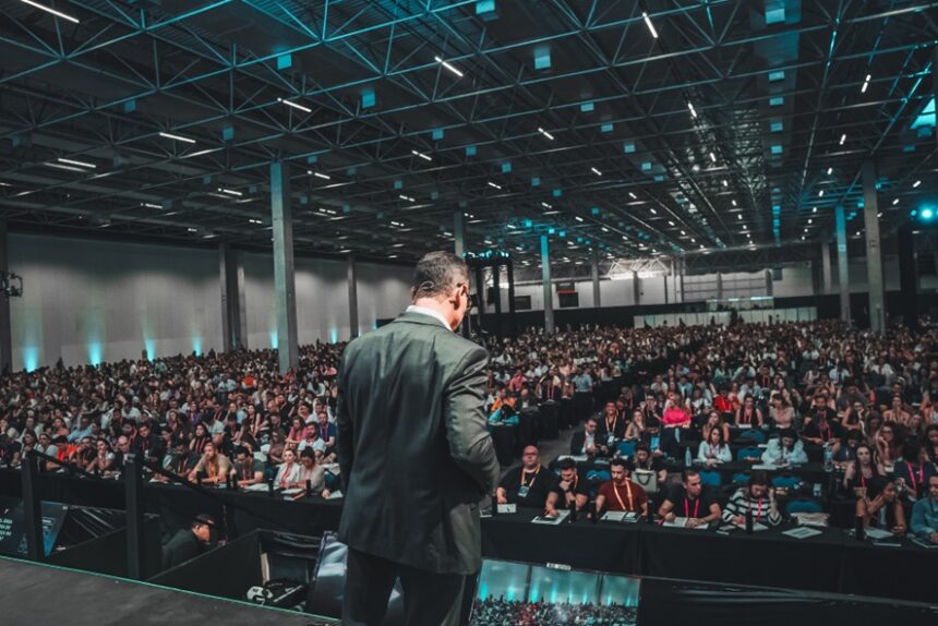 Joinville sedia o maior treinamento de inteligência emocional do País