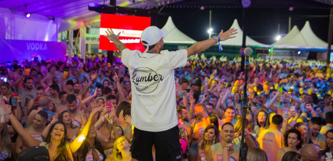 Camarote Swing & Balada promete brilhar na avenida neste Carnaval