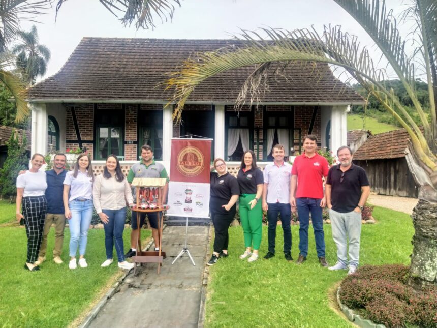 Olho Embutidos e cuca de Linguiça Blumenau são tema de matéria para o Globo Rural