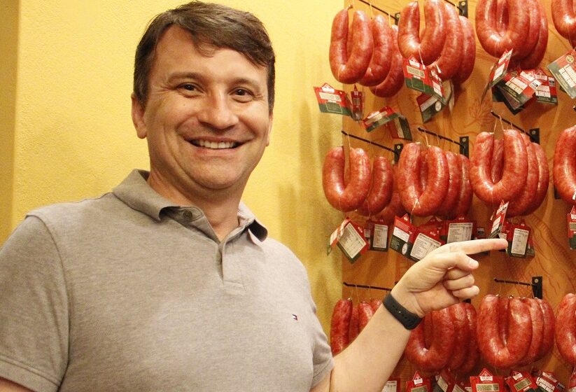 Linguiça Blumenau só poderá ser produzida em 16 municípios de SC