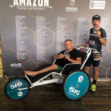 Mário Alves e Ezequiel Geraldo participam de prova de Triathlon em Penha
