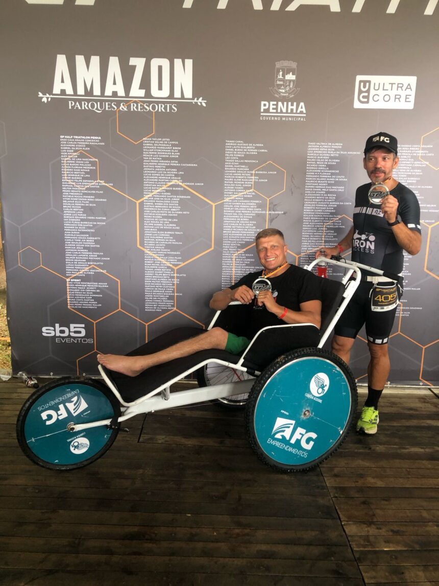 Mário Alves e Ezequiel Geraldo participam de prova de Triathlon em Penha
