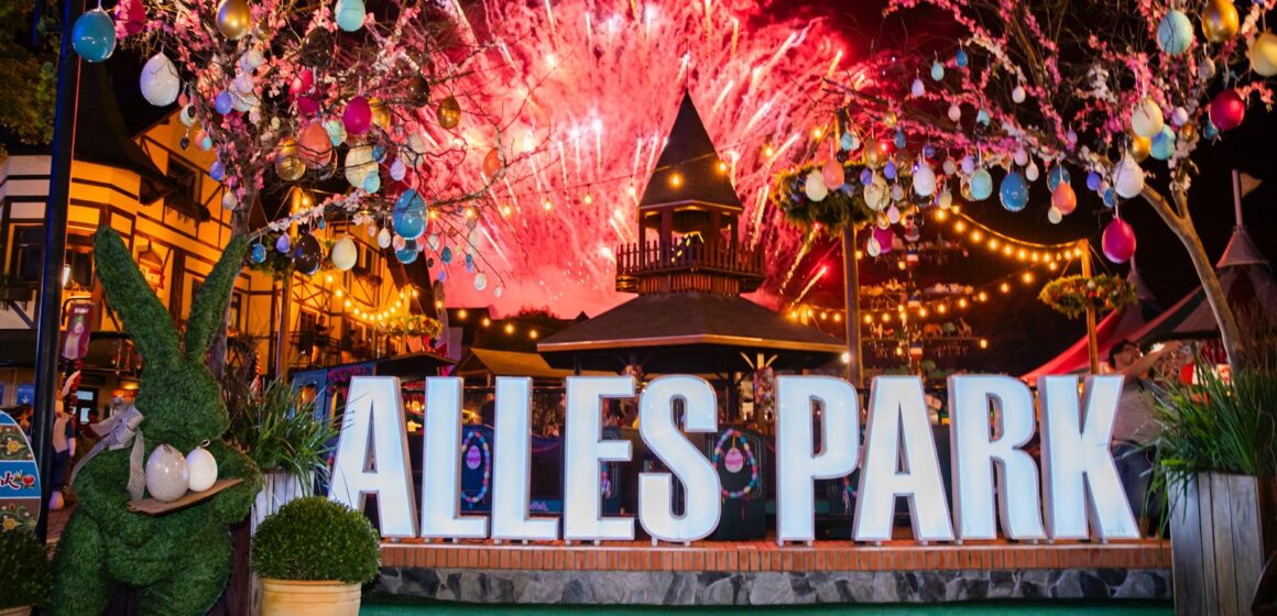 Com shows e fogos de artifício, Alles Park inaugura nova área com sete atrativos