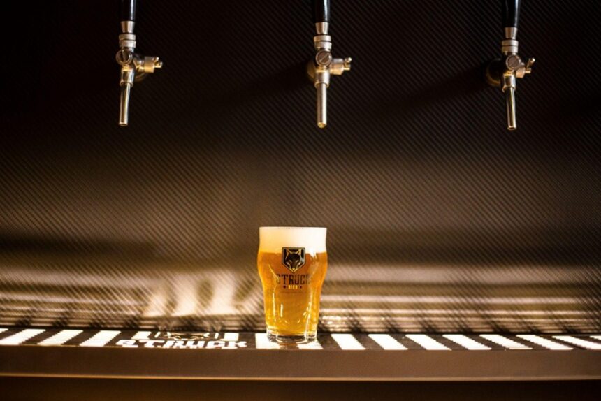 Struck Bier Apresenta o Lobo Mau no Festival da Cerveja de Blumenau