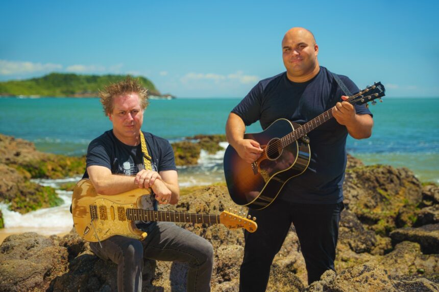 Cantor Marco Bianchini lança novo single com participação de Marcos Kleine