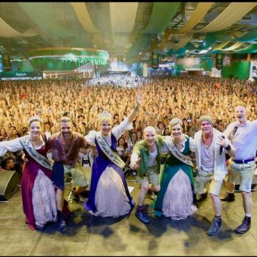 Oktoberfest Blumenau terá loja virtual para venda de produtos oficiais