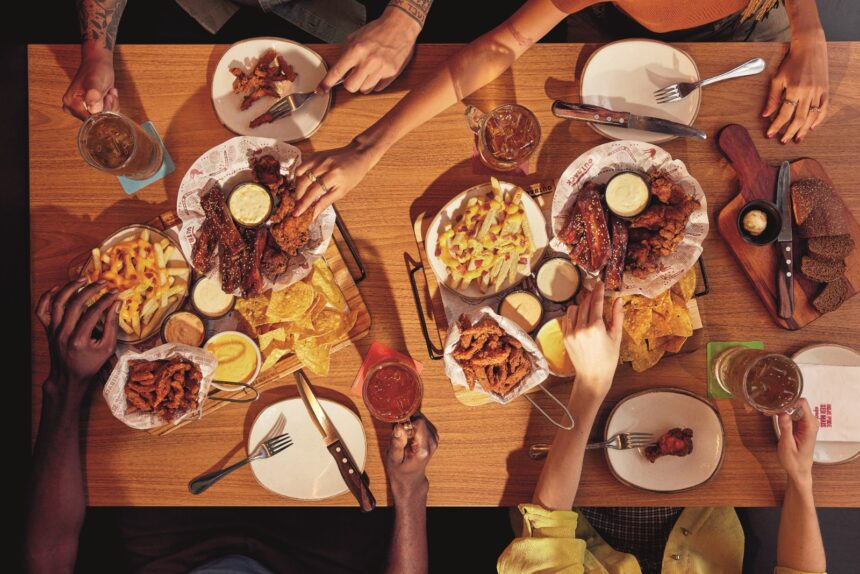 Outback amplia horário de sua icônica oferta durante a semana!