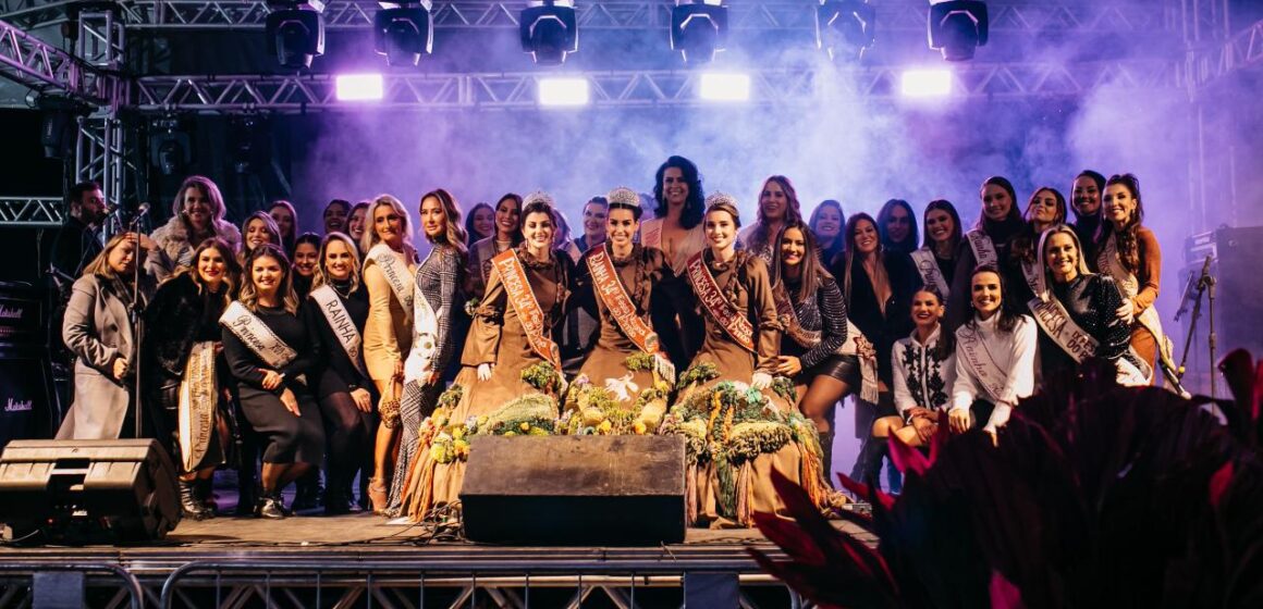 Bailinho da Realeza celebra a história das representantes da Festa do Pinhão