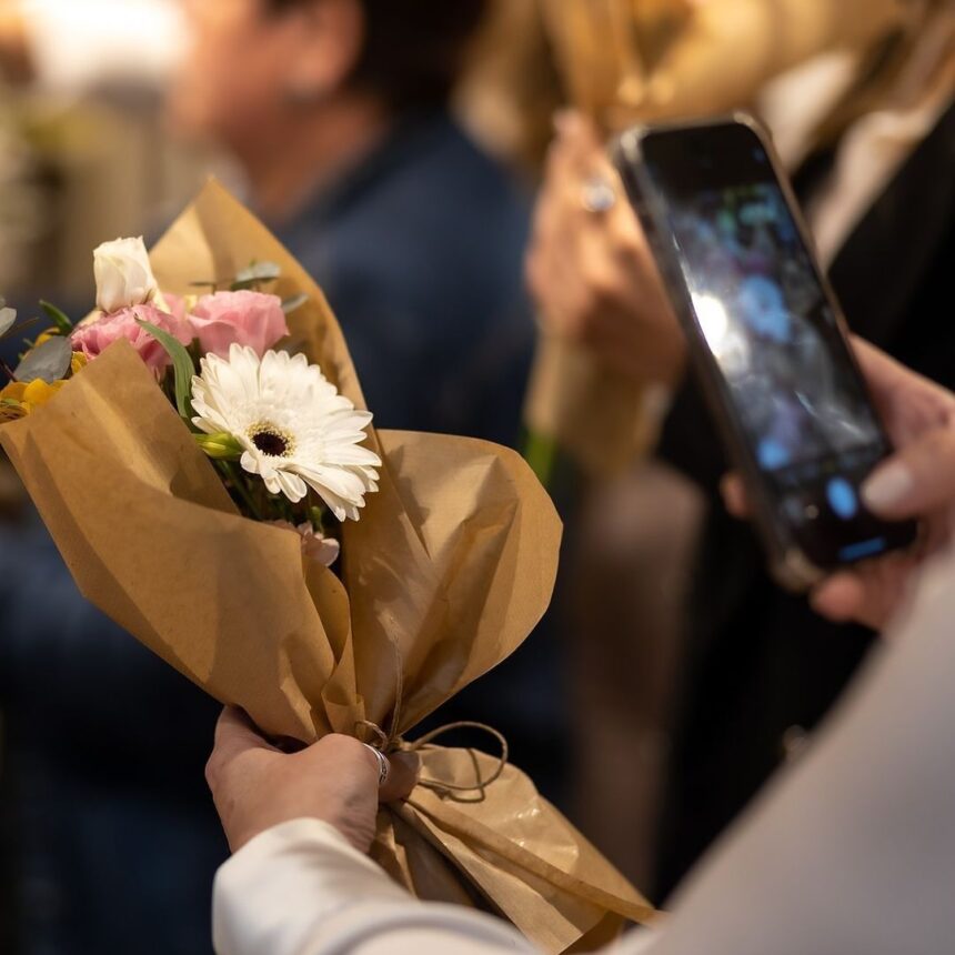 Workshop Flower Bar, no Balneário Shopping irá desvendar a magia das flores