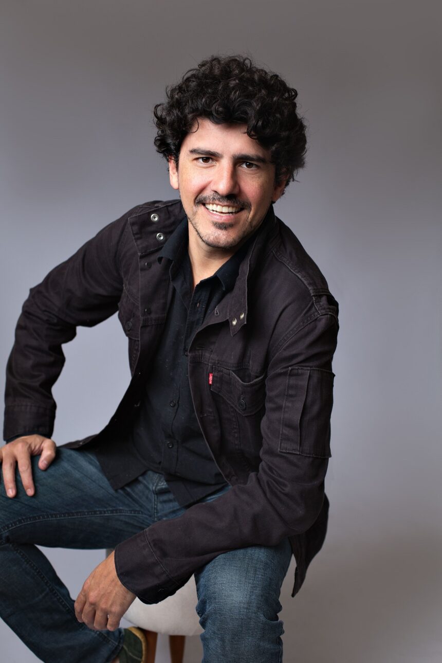 Ator Douglas Rosa ministrará curso de comunicação “Destrave” em Florianópolis