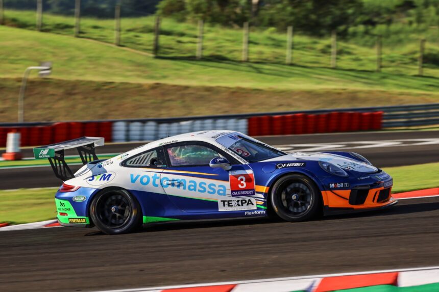 Piloto blumenauense participa da 4ª etapa da Sprint Challenge da Porsche Cup Piloto blumenauense participa da 4ª etapa da Sprint Challenge da Porsche Cup