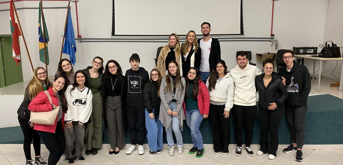 Beleza e empreendedorismo são tema de palestra na UFSC 