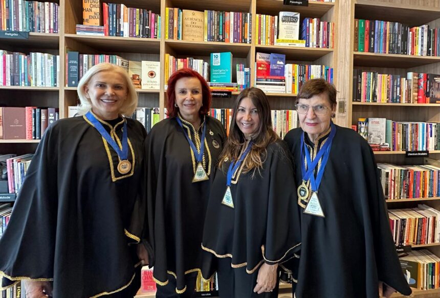 Miriam Almeida assume como vice-presidente na Academia de Letras de Balneário Camboriú