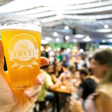 Festival Brasileiro da Cerveja terá 250 cervejarias e formato inédito em Blumenau