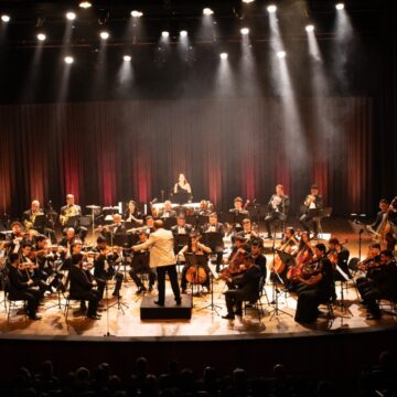 Orquestra de Santa Catarina se apresenta em Campos do Jordão (SP)