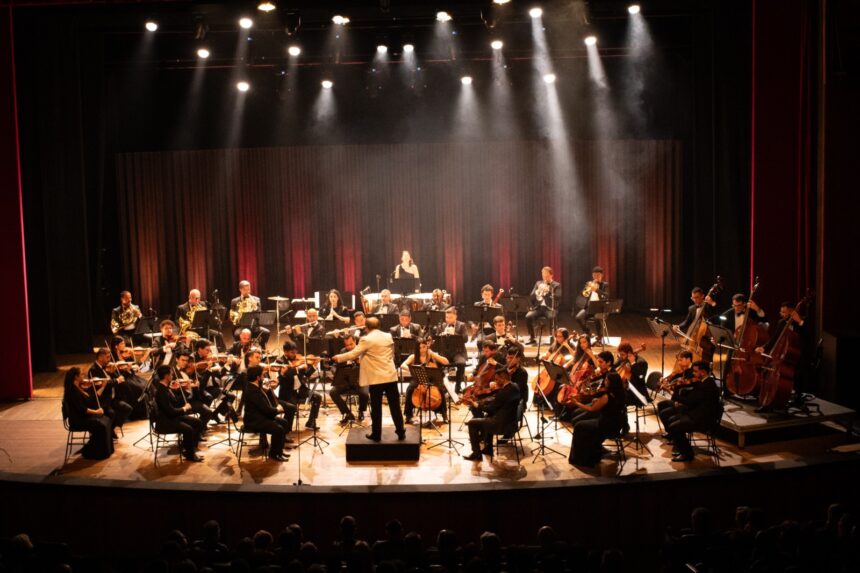 Orquestra de Santa Catarina se apresenta em Campos do Jordão (SP)