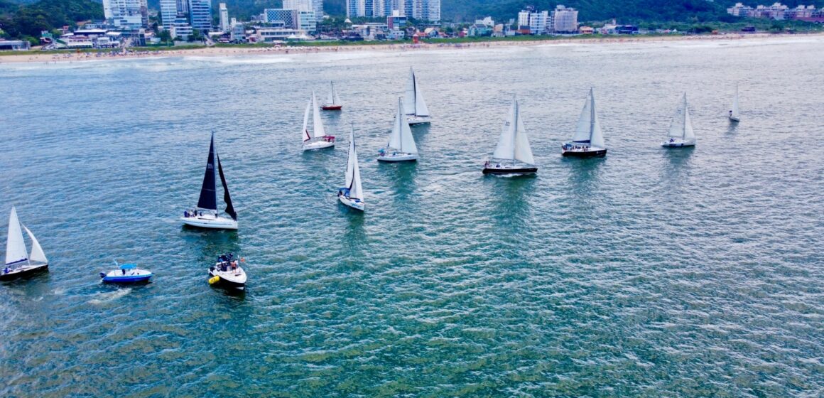 Balneário Camboriú recebe competição de vela do Circuito Marina Itajaí