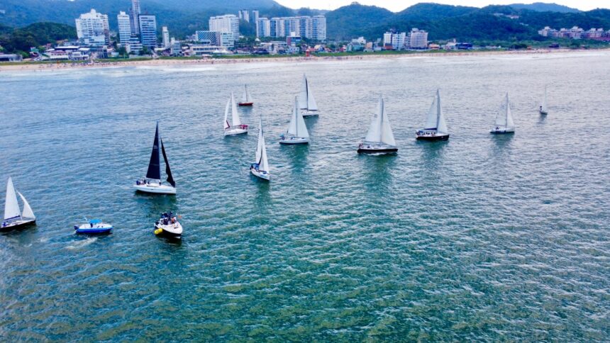Balneário Camboriú recebe competição de vela do Circuito Marina Itajaí