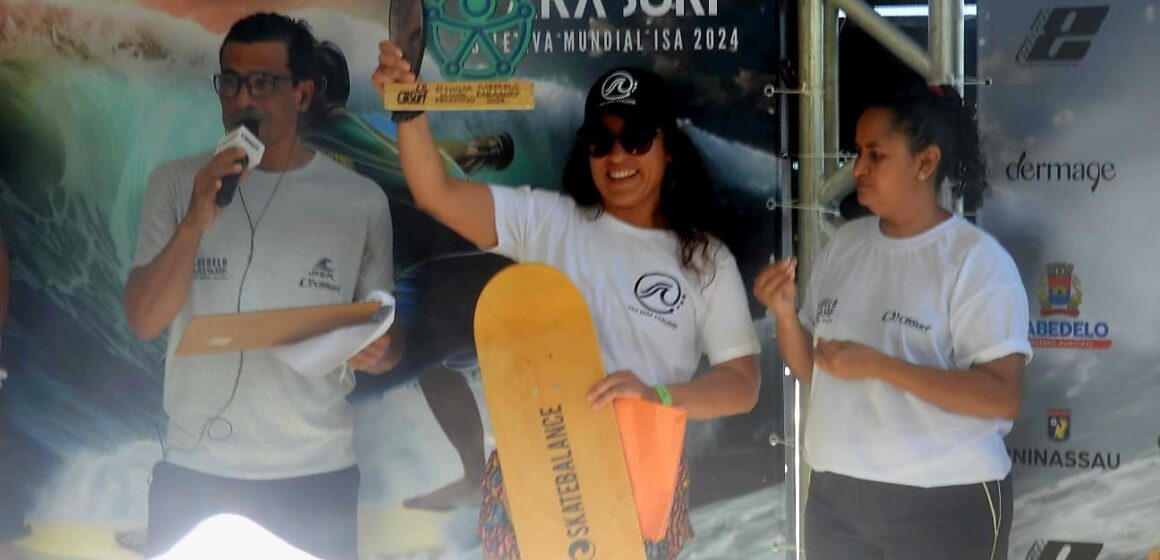 Surfistas de Balneário Camboriú foram destaque no CBSurf Cabedelo Parasurf 2024 e se classificam para o mundial