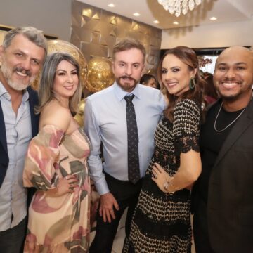 Empresário Bressan celebra os 25 anos da sua rede de salões de beleza com festa na capital