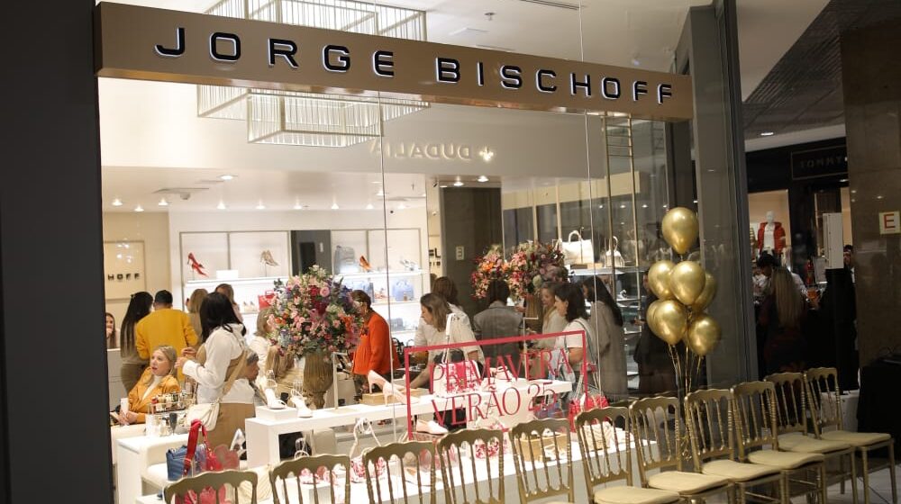 Reinauguração da nova loja Jorge Bischoff, no Beiramar Shopping apresenta coleção inédita com bate-papo sobre autoestima