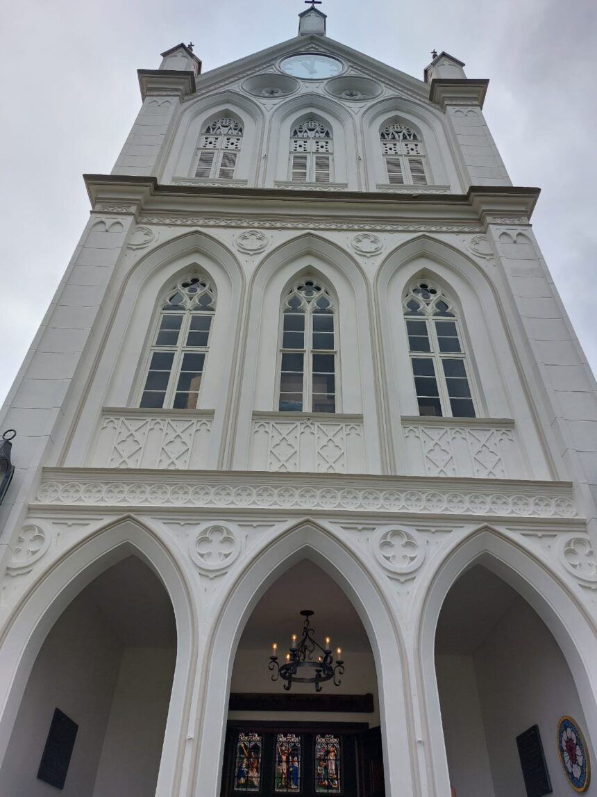 Curta metragem conta a história do restauro e curiosidades sobre a Igreja do Espírito Santo de Blumenau