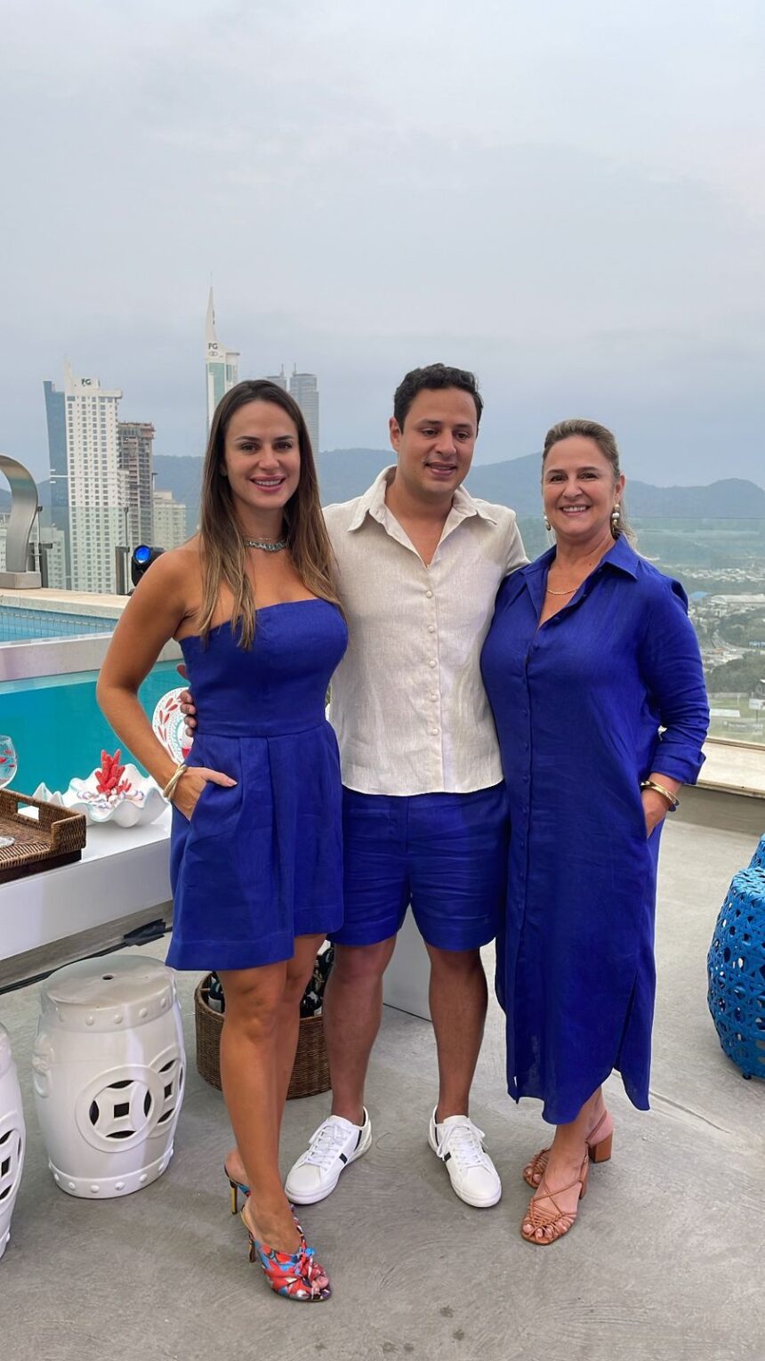 Louças inspiradas na Grécia fizeram sucesso durante evento, em BC