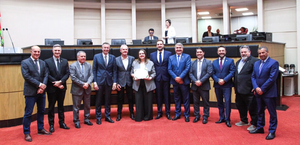 Construcolor recebe homenagem da Assembleia Legislativa de Santa Catarina