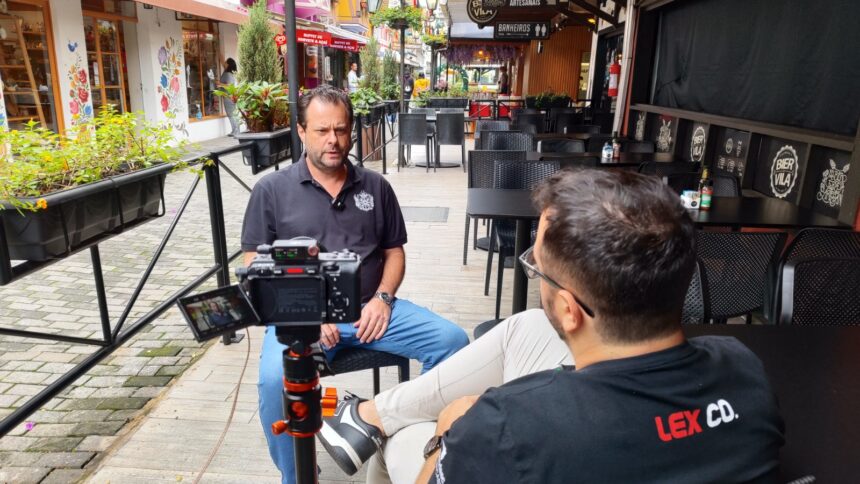 Documentário revela bastidores, protagonistas e empreendedorismo na Oktoberfest Blumenau