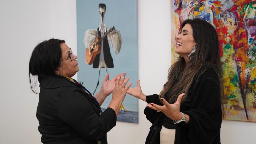 Artista plástica Marcela Schmidt expõe obras na Alemanha