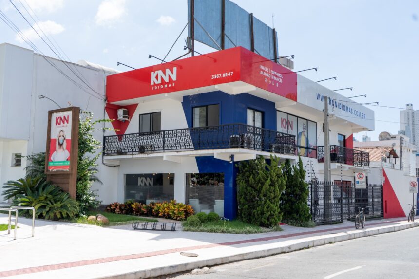Rede de escola de idiomas KNN recebe Prêmio Top de Marketing e Vendas 2024