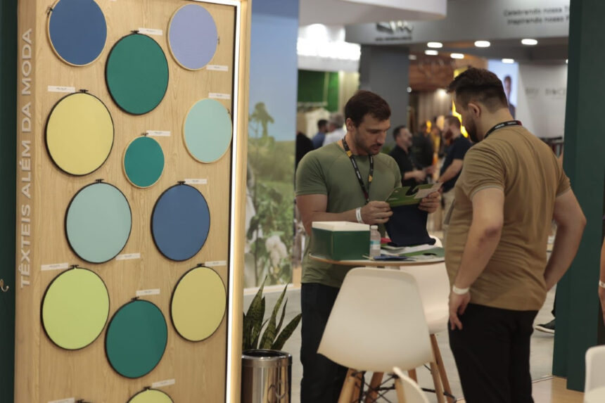 Participação da Texneo na feira ‘O Negócio da Moda’ é marcada por lançamentos e produtos tecnológicos