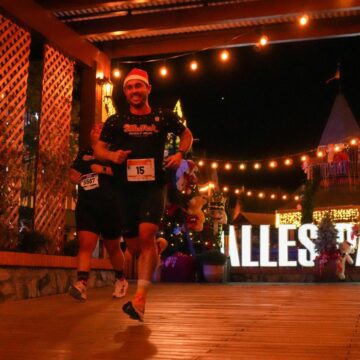 Pomerode celebra o sucesso da 1ª Alles Park Night Run em clima de Natal