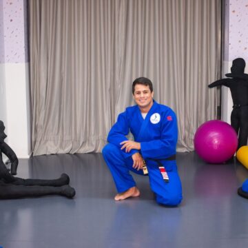 Pioneiro em artes marciais inclusivas, Felipe Nilo participa da inauguração da Mov Kids em Balneário Camboriú
