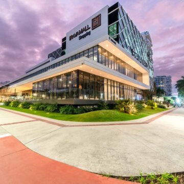 Opção para o feriado, BravaMall reúne música e experiências gastronômicas