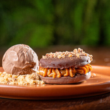 Bistrô da Pousada Estaleiro Guest House celebra a culinária artesanal brasileira contemporânea em Balneário Camboriú