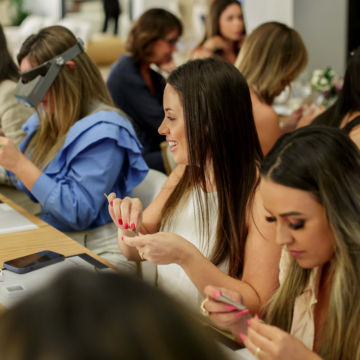 Joias que contam histórias: a celebração do fazer feminino na ContTi  Home Design