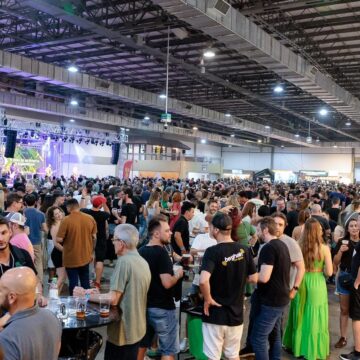 Festival Brasileiro da Cerveja reúne mais de 18 mil pessoas e consolida novo formato em Blumenau