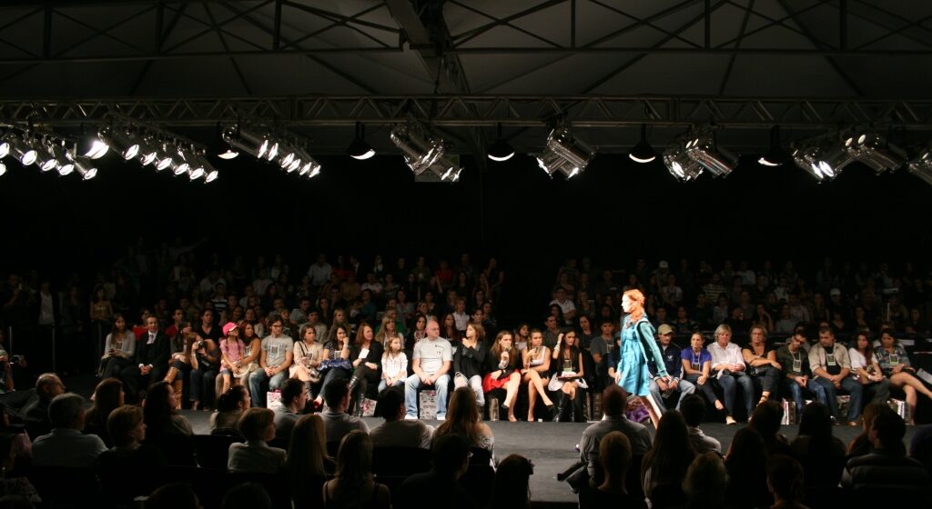 Marcas nacionais e internacionais participam do Balneário Fashion Show