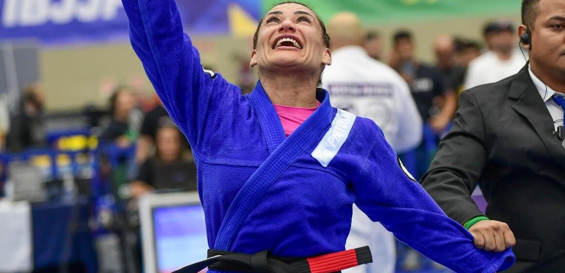 Atleta catarinense completa ‘Grand Slam’ do jiu-jitsu e chega à 5ª posição do ranking mundial