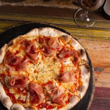 Pousada Estaleiro Guest House promove noite da pizza sob as estrelas