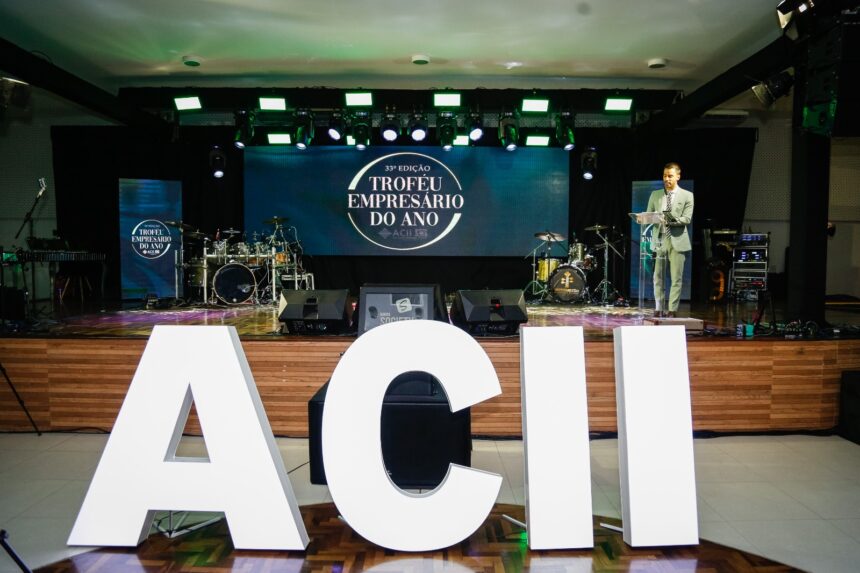 ACII celebra 96 anos com homenagem a empreendedores que impulsionam o desenvolvimento de Itajaí